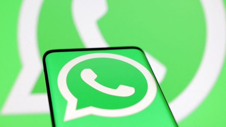 Encrypted Messaging Apps and Government Surveillance- Balancing Privacy and Security