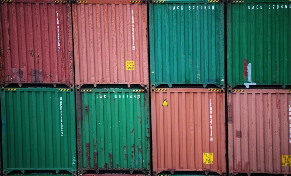 How To Choose The Right Shipping Container For Your Personal Needs?